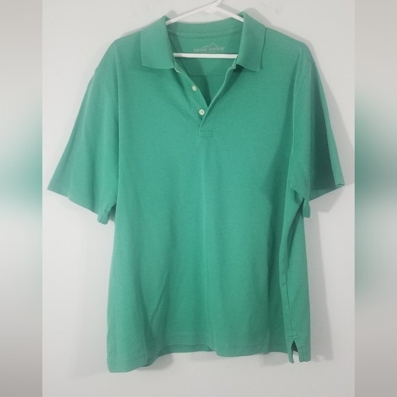 Eddie Bauer Other - Eddie Bauer Polo. Solid Green Short Sleeve Collared Tee. Size L.